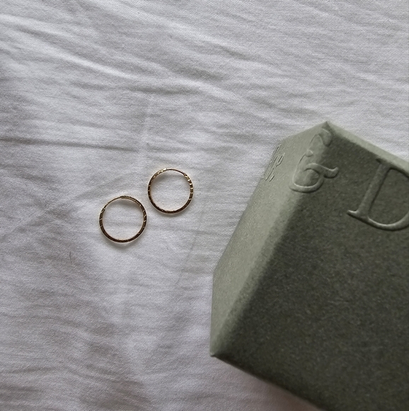 Foe & Dear Jewelry - Foe & Dear Hoops